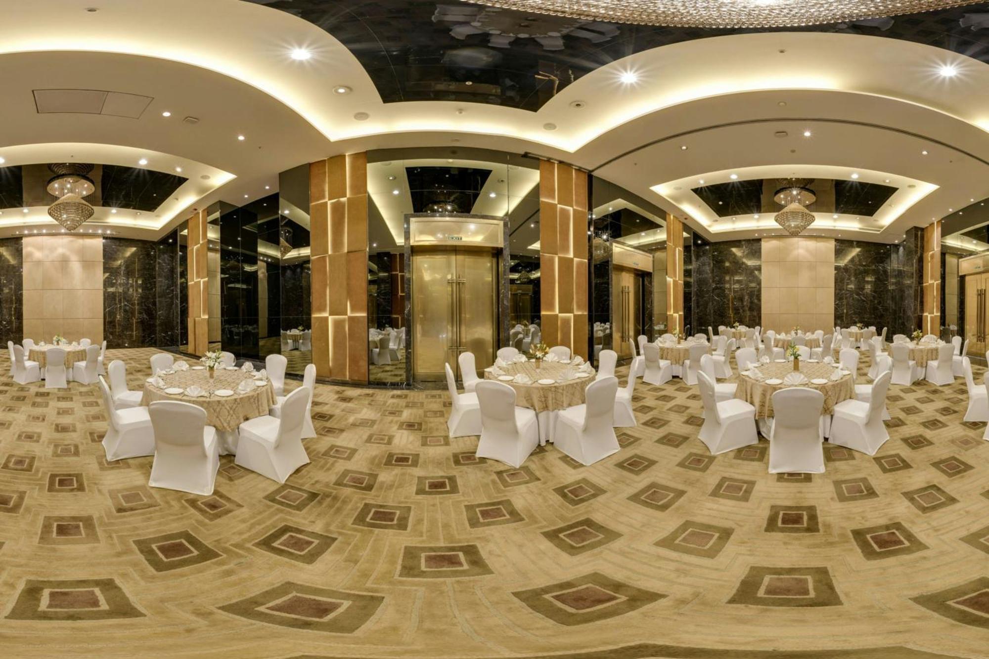 Renaissance Lucknow Hotel Extérieur photo