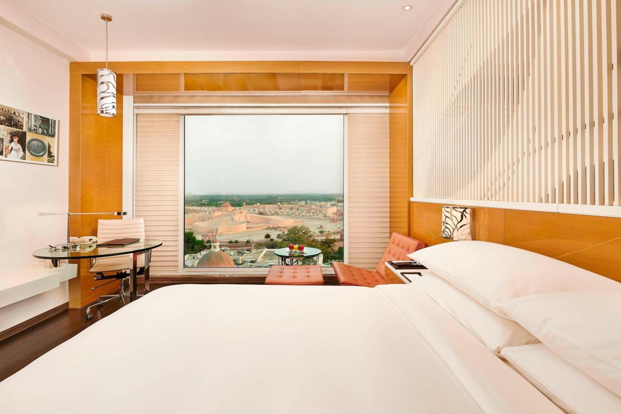 Renaissance Lucknow Hotel Extérieur photo